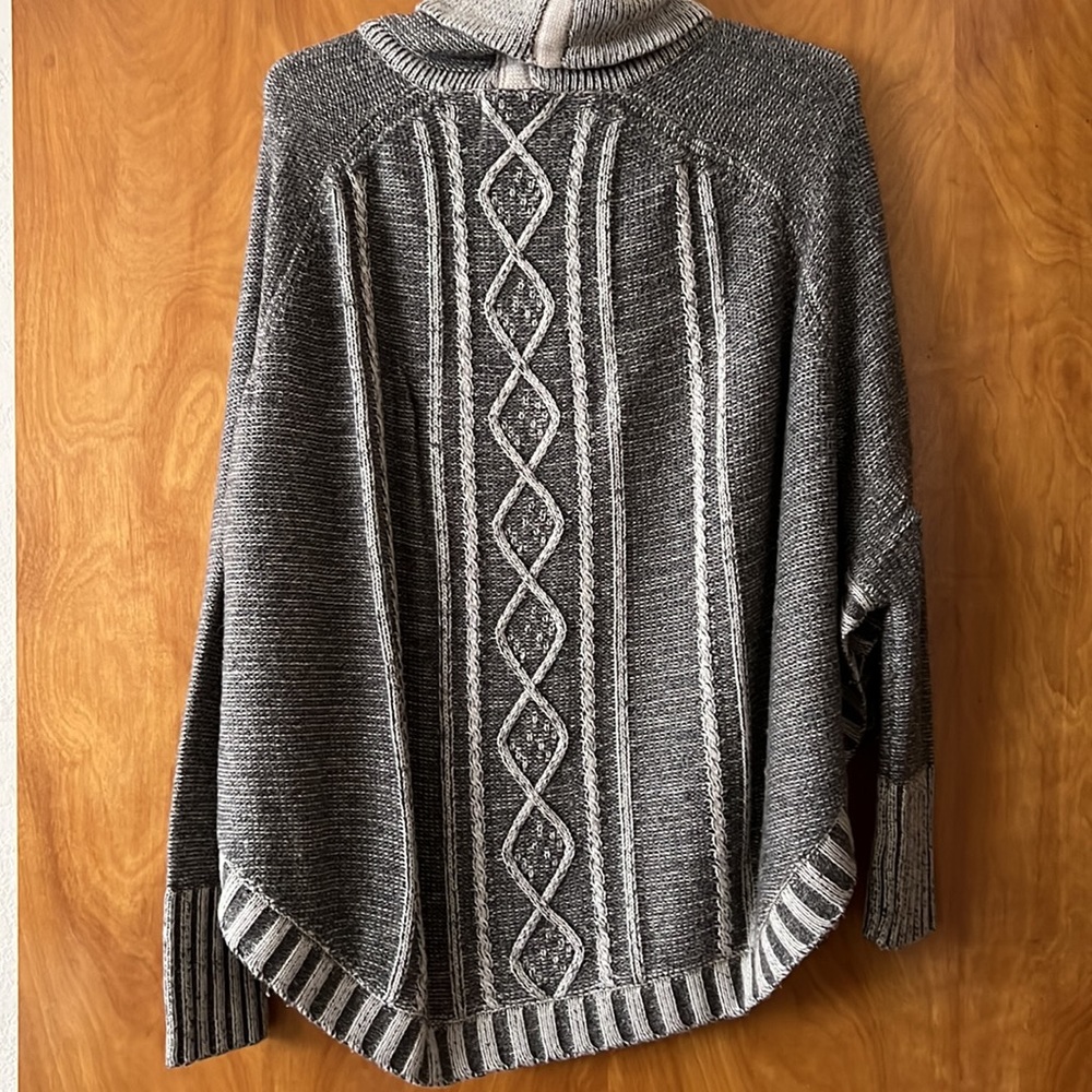 Anthropologie Gray Cable Knit Poncho with Cream Stripes - Picture 3 of 10